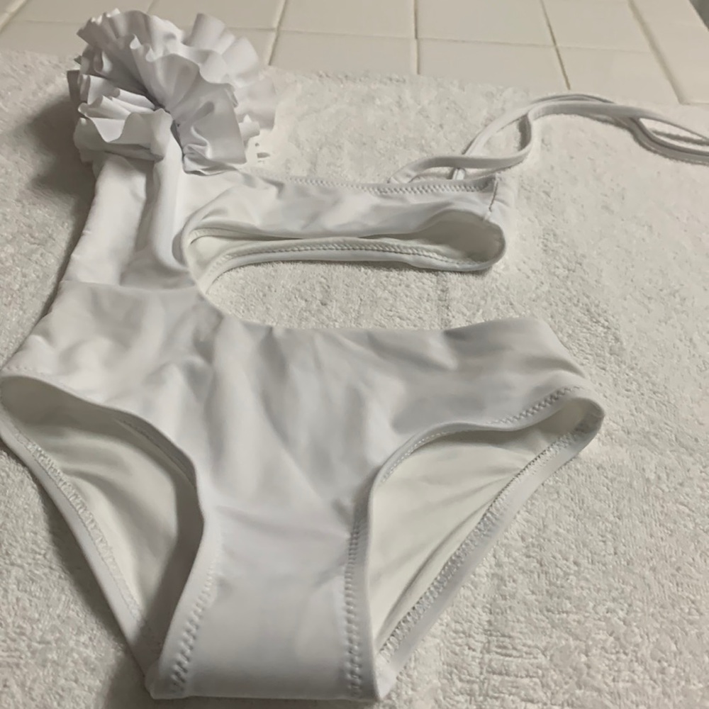 Girls swimsuits 4 years white